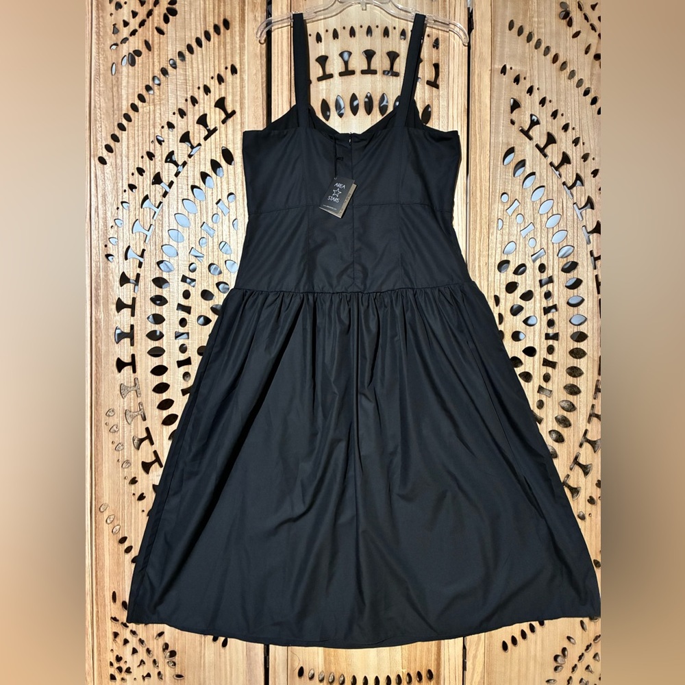 ✨NWT Chic Black Sleeveless Drop Waist Midi Dress - Picture 4 of 7